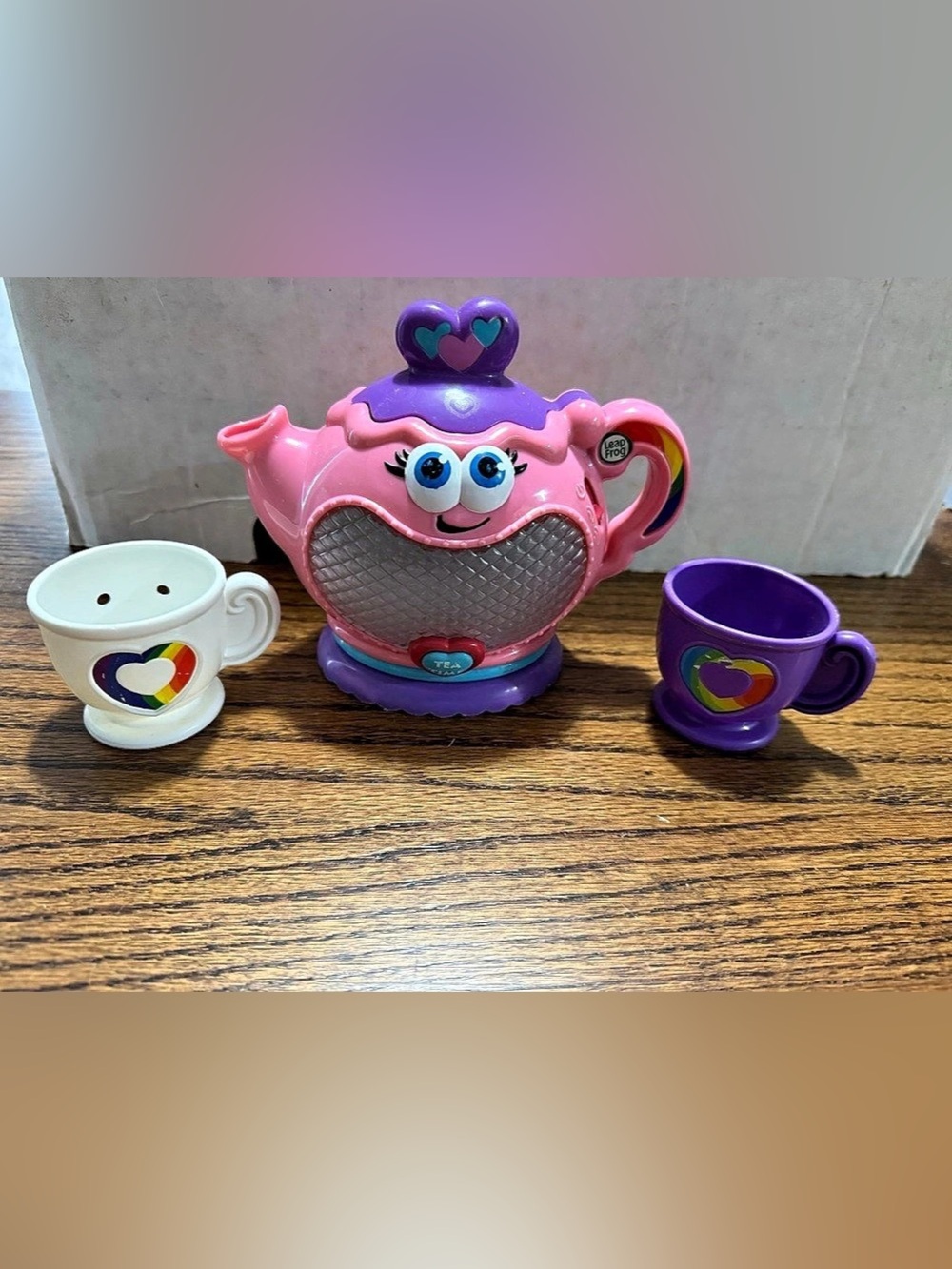 LeapFrog Musical Rainbow Tea Party Pink & Purple Toy Tea Set